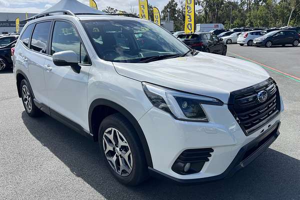 2022 Subaru Forester 2.5i S5