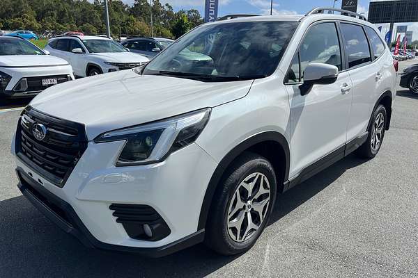 2022 Subaru Forester 2.5i S5