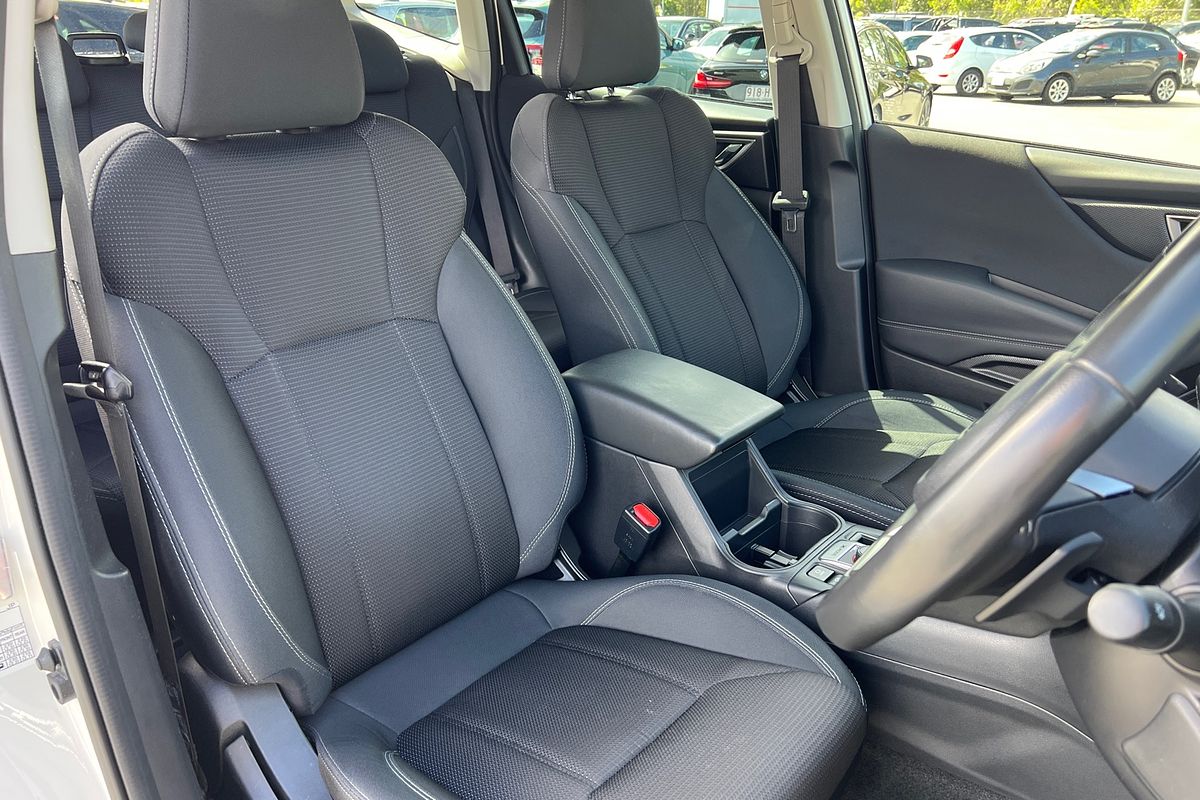 2022 Subaru Forester 2.5i S5
