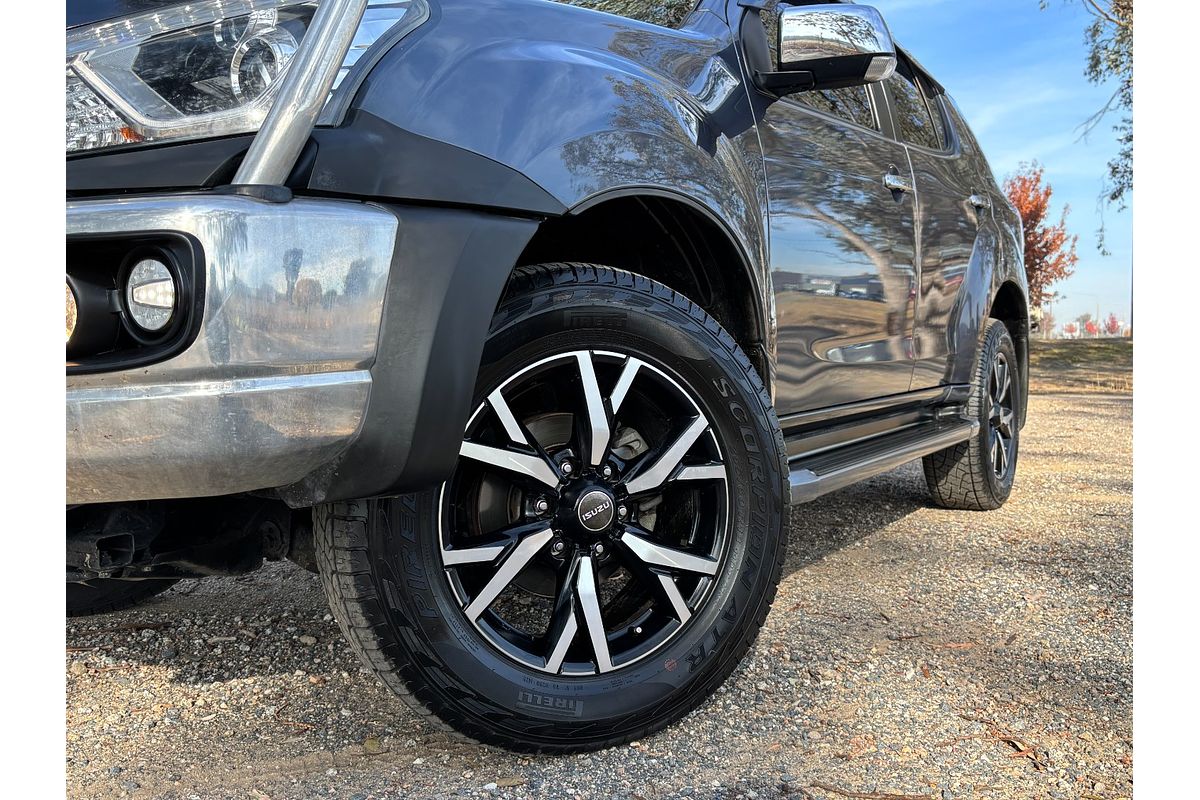 2020 Isuzu MU-X LS-U
