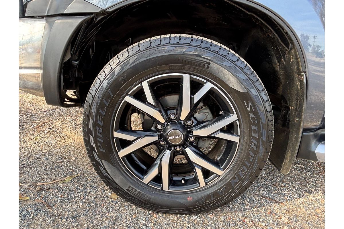 2020 Isuzu MU-X LS-U