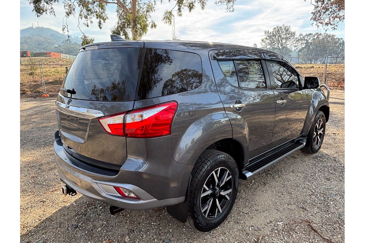 2020 Isuzu MU-X LS-U