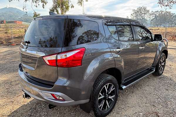 2020 Isuzu MU-X LS-U