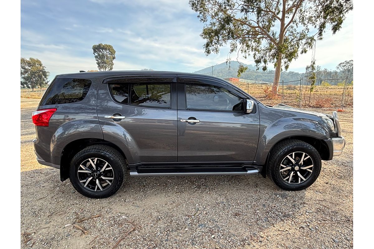 2020 Isuzu MU-X LS-U