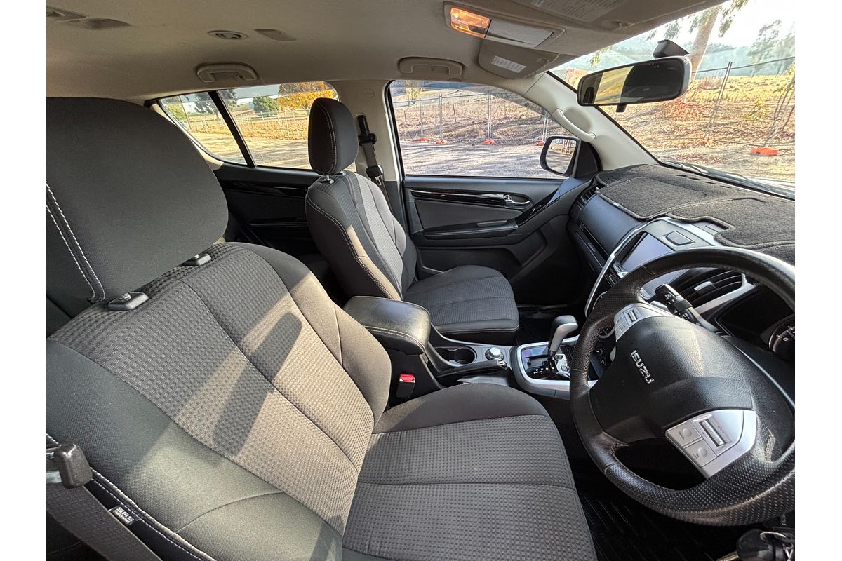 2020 Isuzu MU-X LS-U