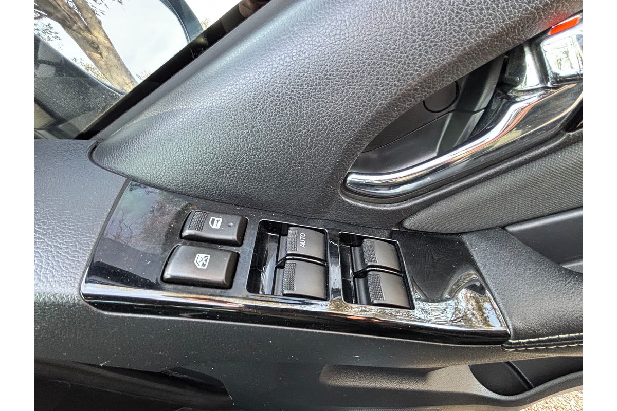2020 Isuzu MU-X LS-U