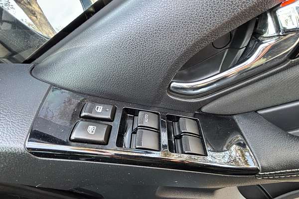 2020 Isuzu MU-X LS-U