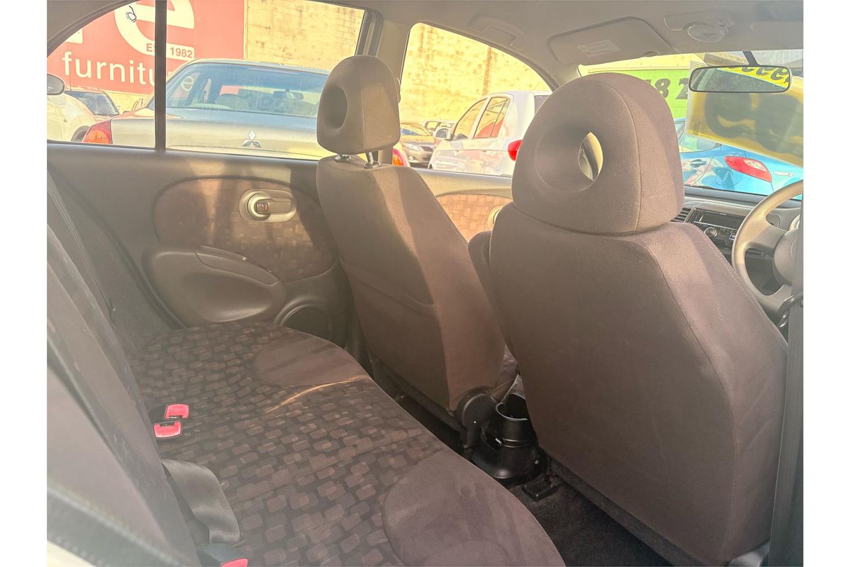 2010 Nissan Micra K12