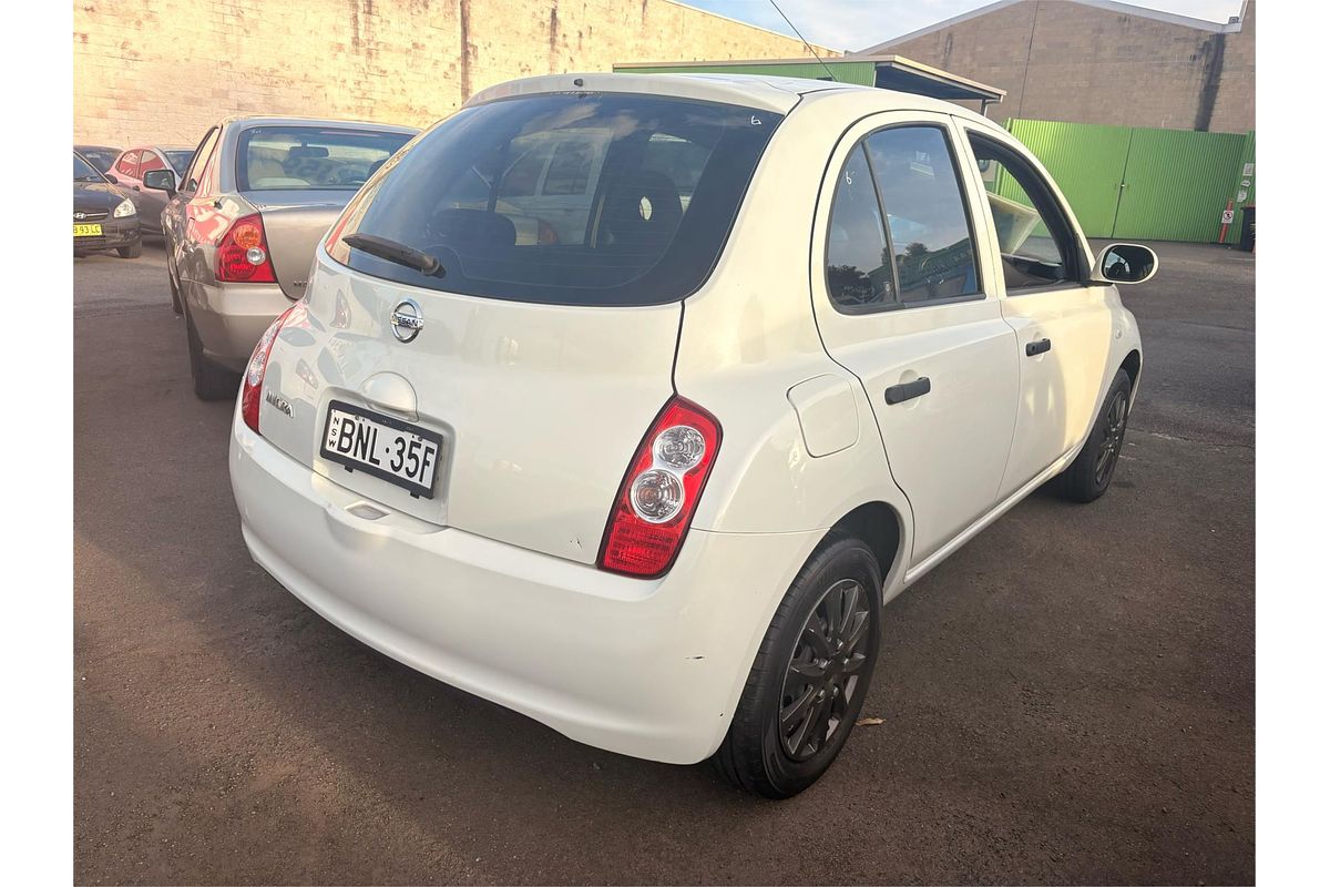 2010 Nissan Micra K12