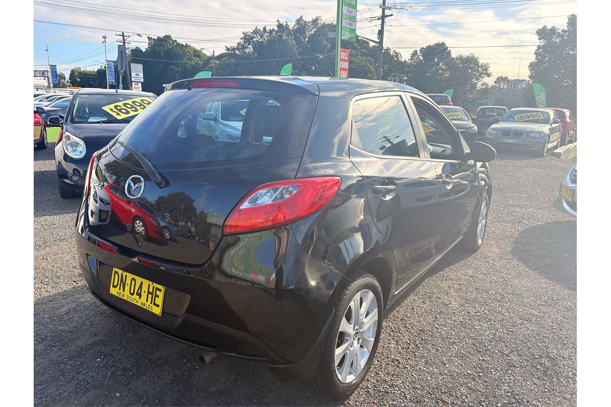 2013 Mazda 2 Neo Sport DE Series 2
