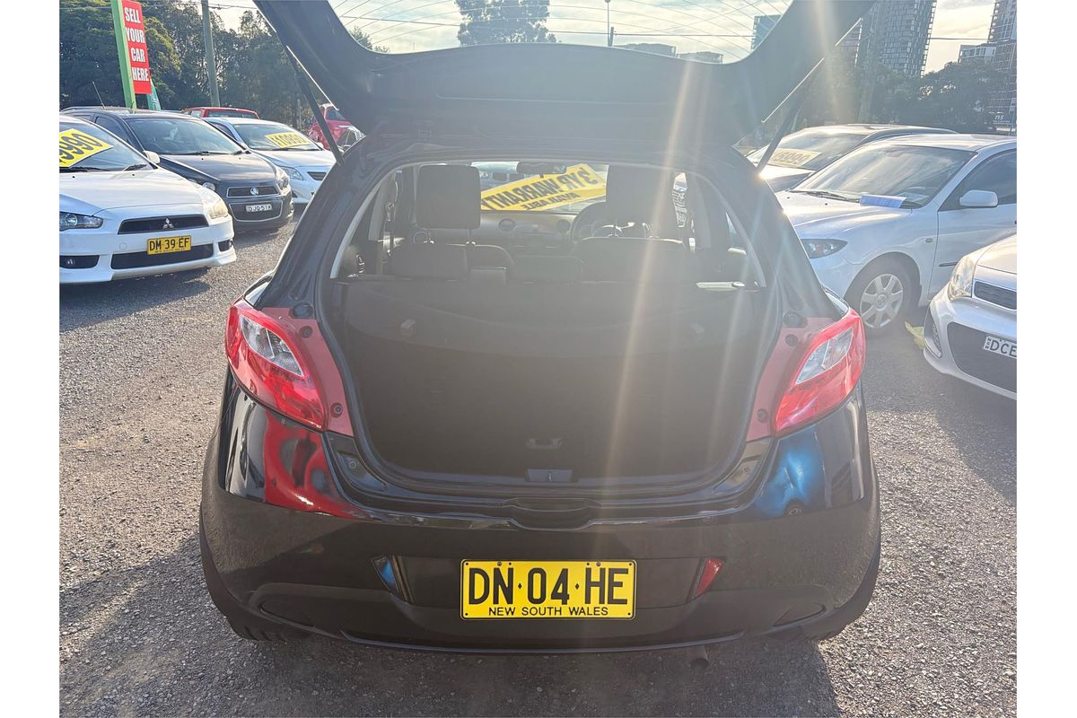 2013 Mazda 2 Neo Sport DE Series 2