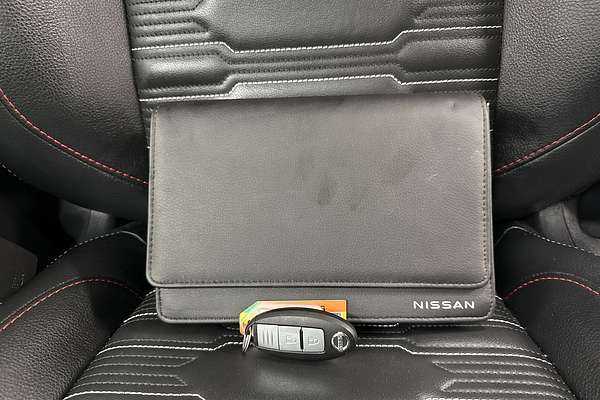 2023 Nissan Navara PRO-4X Warrior D23 4X4
