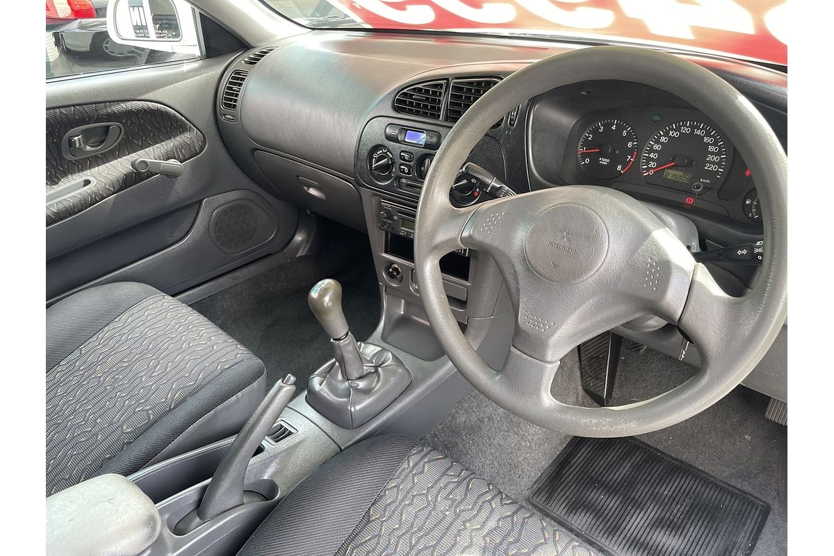 2000 Mitsubishi Lancer GLXi CE2
