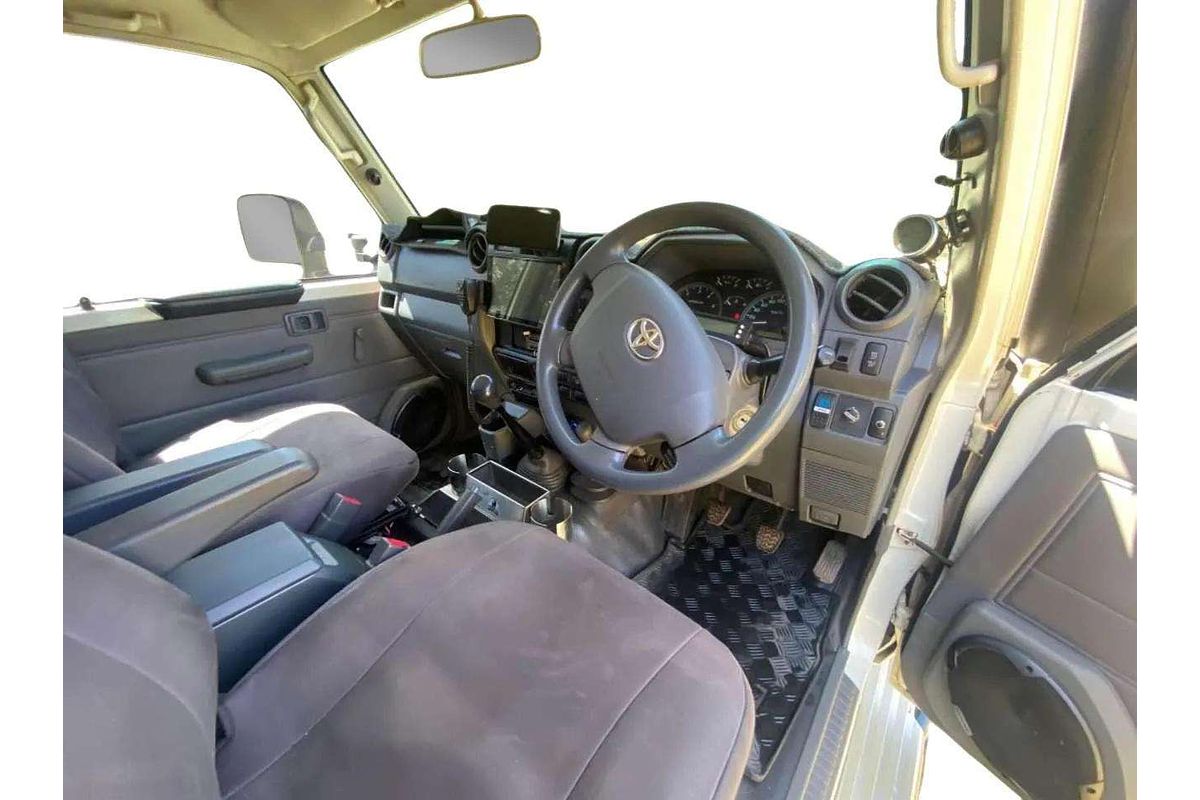 2010 Toyota Landcruiser Workmate VDJ76R