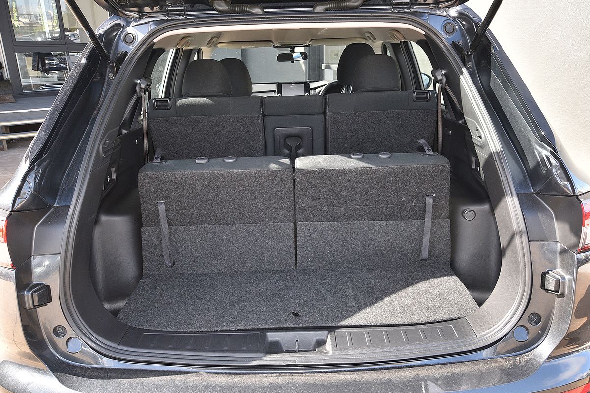 2024 Mitsubishi Outlander LS ZM