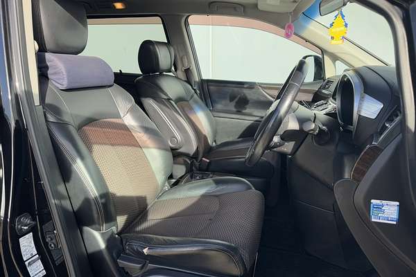 2010 Nissan Elgrand Rider E52