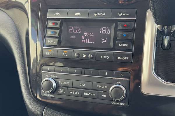 2010 Nissan Elgrand Rider E52