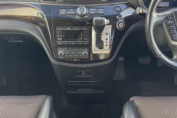 2010 Nissan Elgrand Rider E52