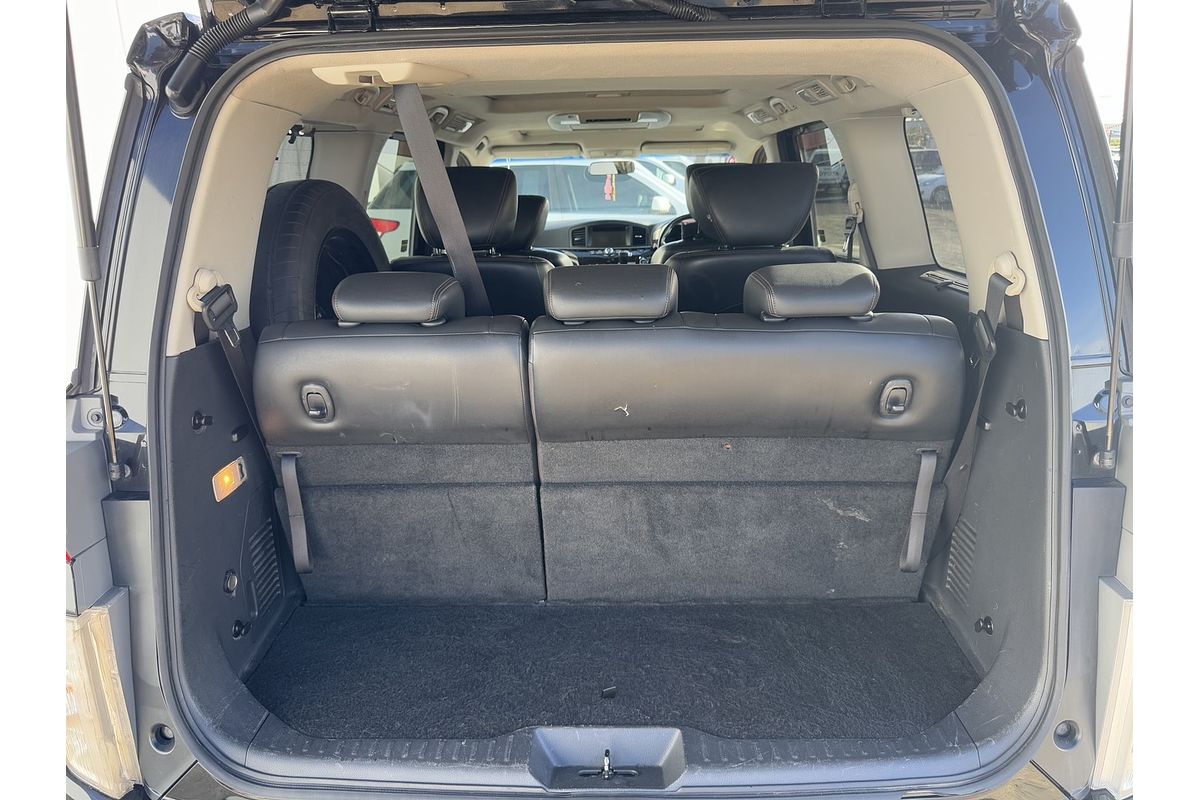 2010 Nissan Elgrand Rider E52