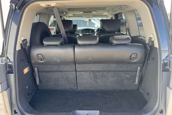 2010 Nissan Elgrand Rider E52
