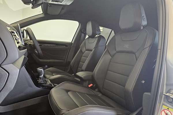 2024 Volkswagen T-Roc 140TSI R-Line D11