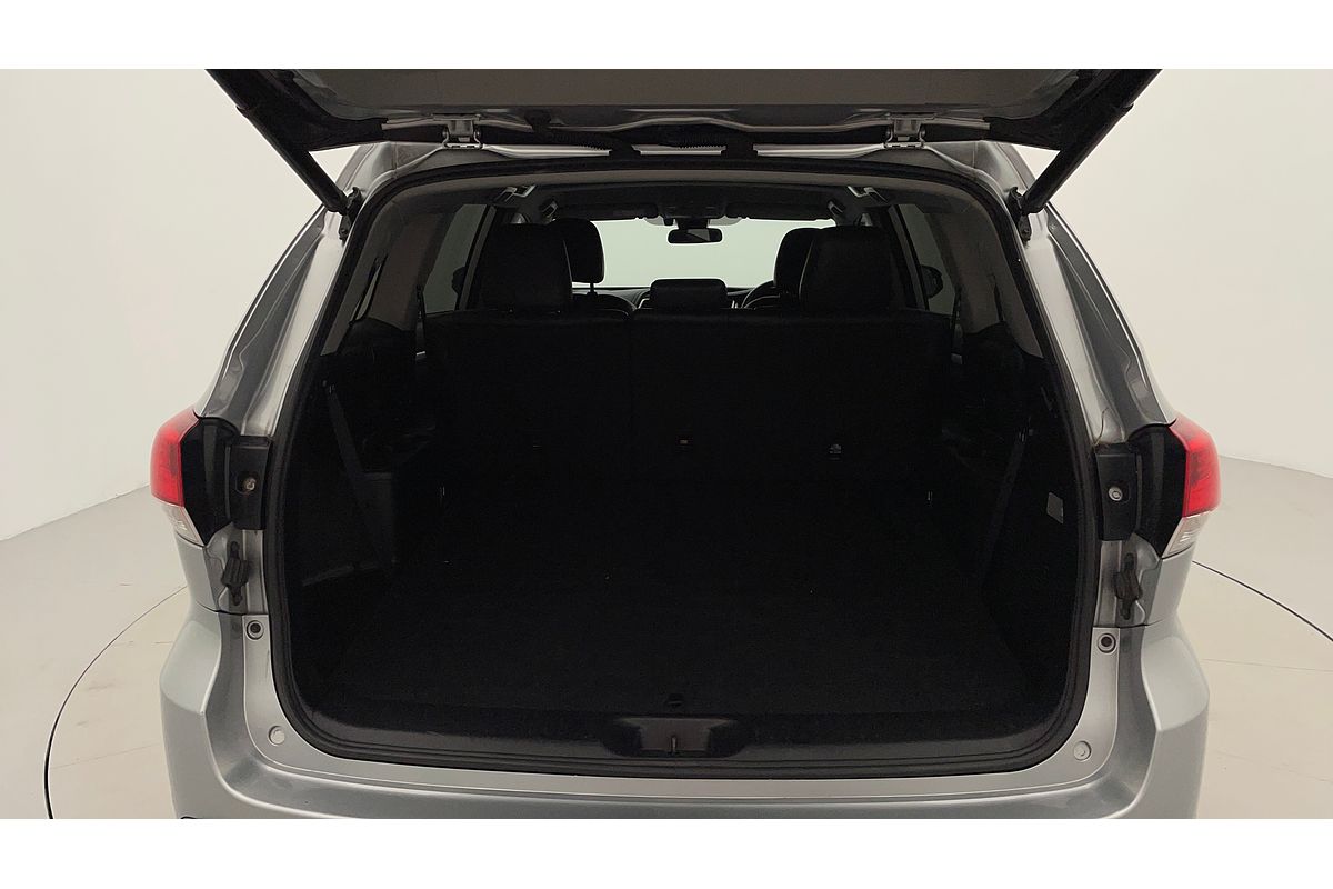 2019 Toyota Kluger Black Edition GSU50R