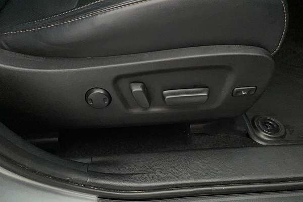 2019 Toyota Kluger Black Edition GSU50R