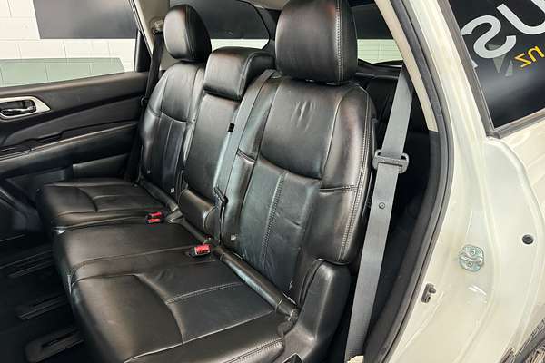 2014 Nissan PATHFINDER TI 3.5L V6 4WD 7 Seater