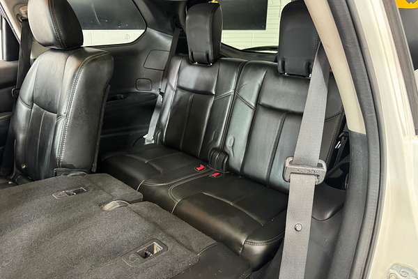 2014 Nissan PATHFINDER TI 3.5L V6 4WD 7 Seater