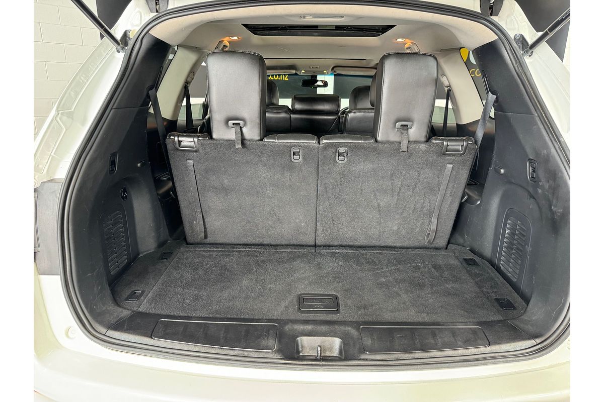 2014 Nissan PATHFINDER TI 3.5L V6 4WD 7 Seater