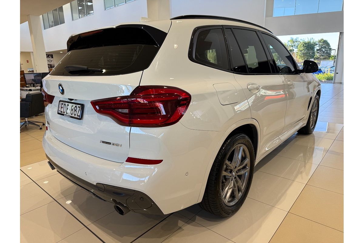 2018 BMW X3 xDrive30i G01