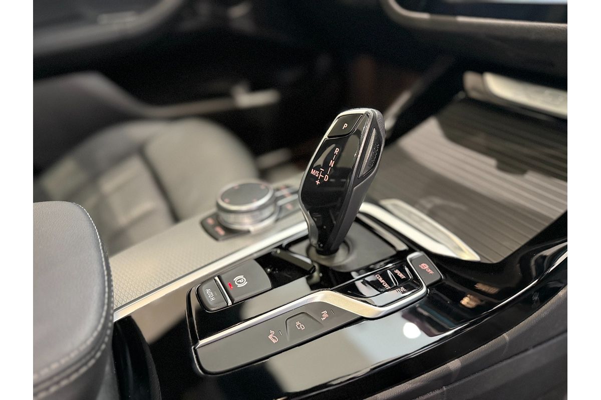 2018 BMW X3 xDrive30i G01