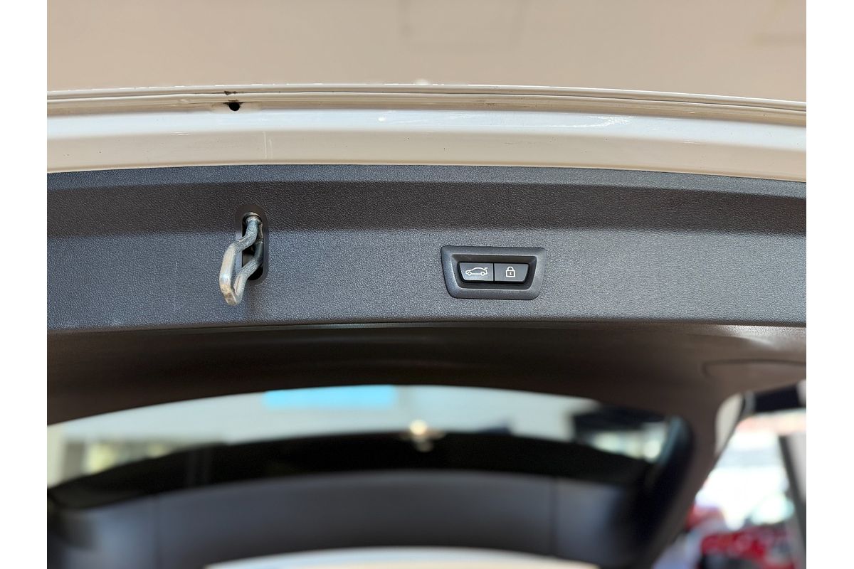 2018 BMW X3 xDrive30i G01
