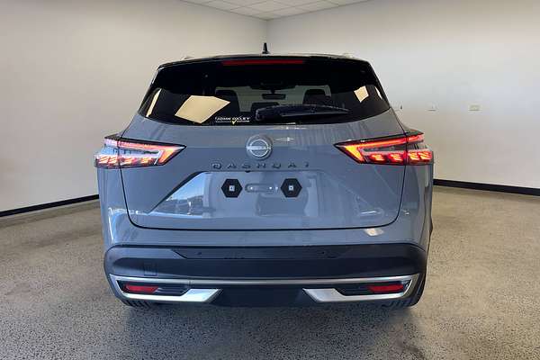 2024 Nissan QASHQAI Ti J12