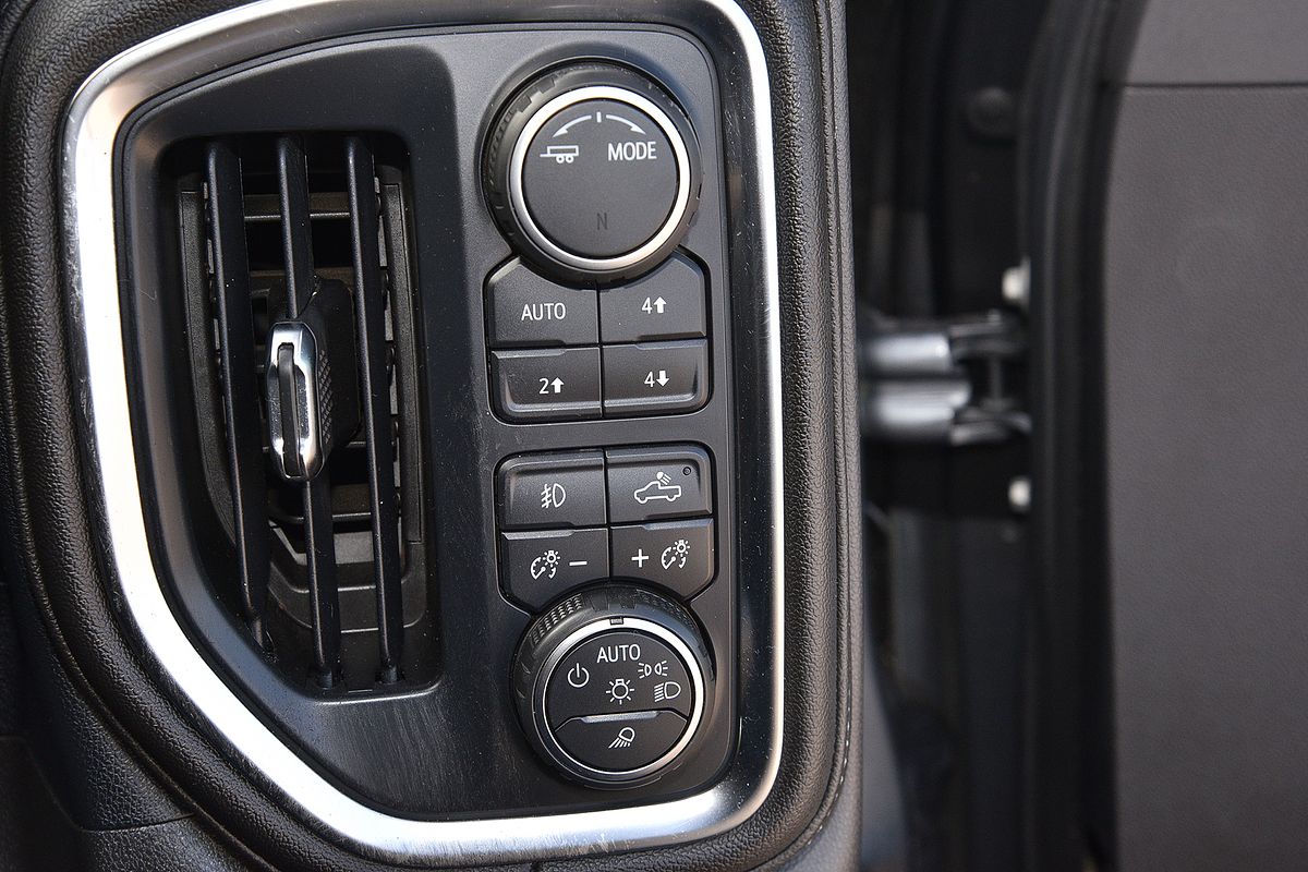 2022 Chevrolet Silverado 1500 LT Trail Boss T1 4X4