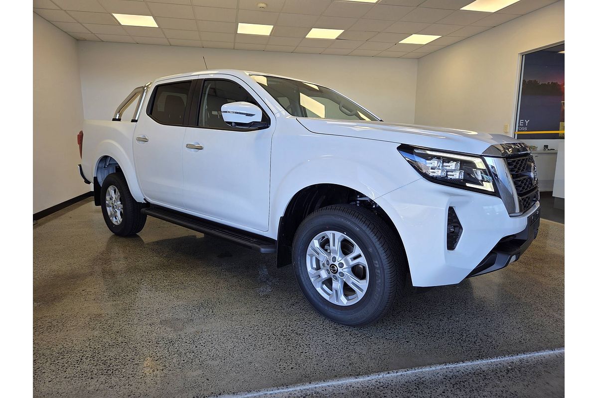 2024 Nissan Navara ST D23 4X4