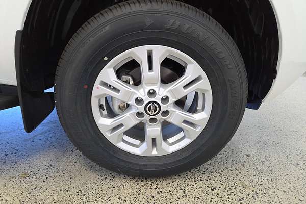 2024 Nissan Navara ST D23 4X4