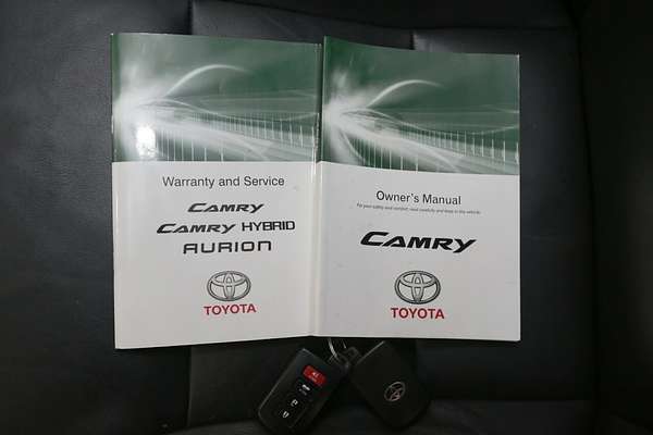 2015 Toyota Camry Atara SL AVV50R