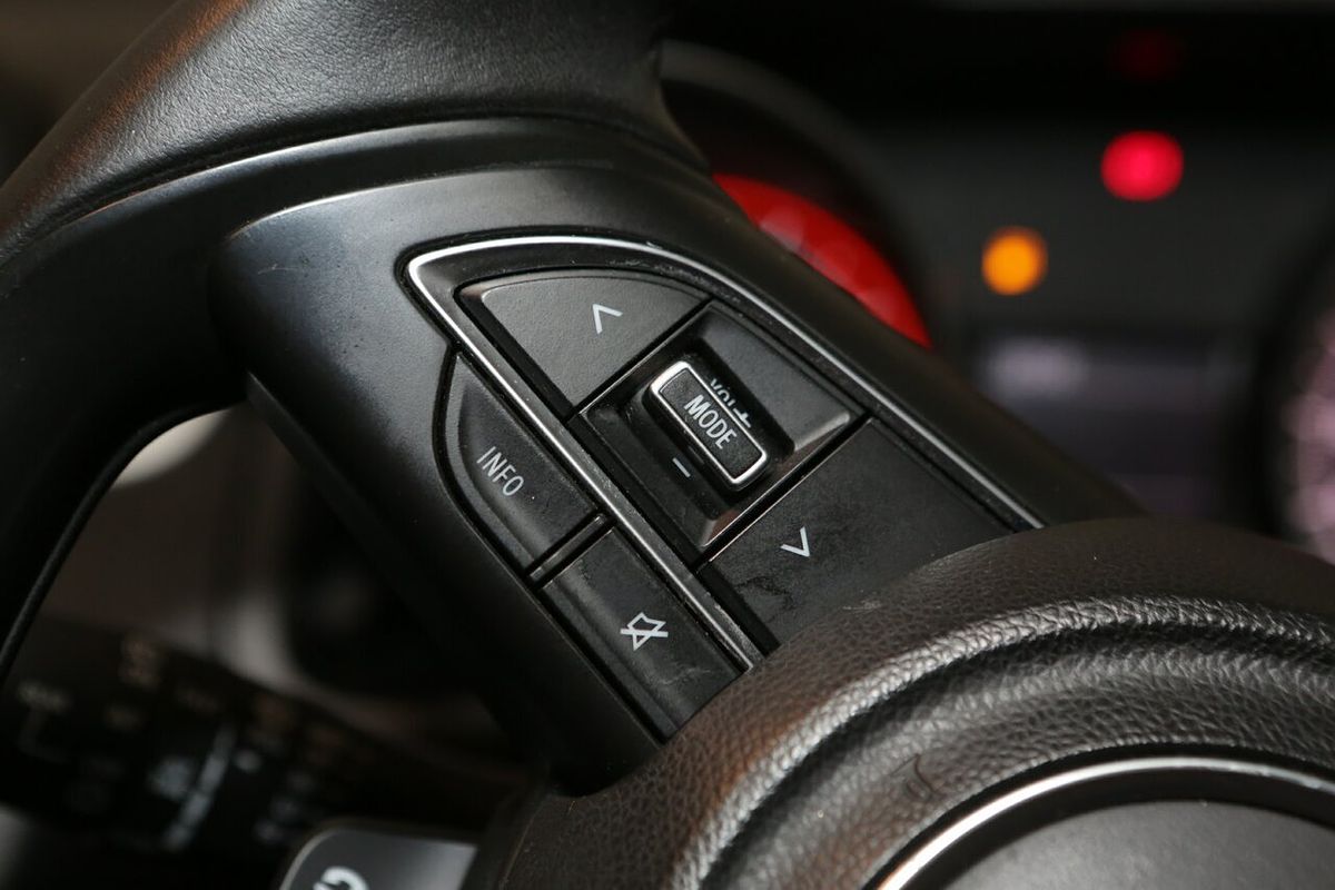 2019 Suzuki Swift GL Navigator AZ