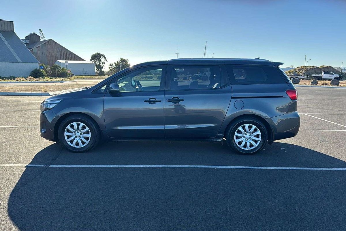 2016 Kia Carnival S YP
