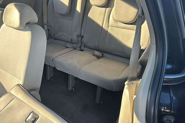 2016 Kia Carnival S YP