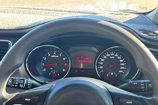 2016 Kia Carnival S YP