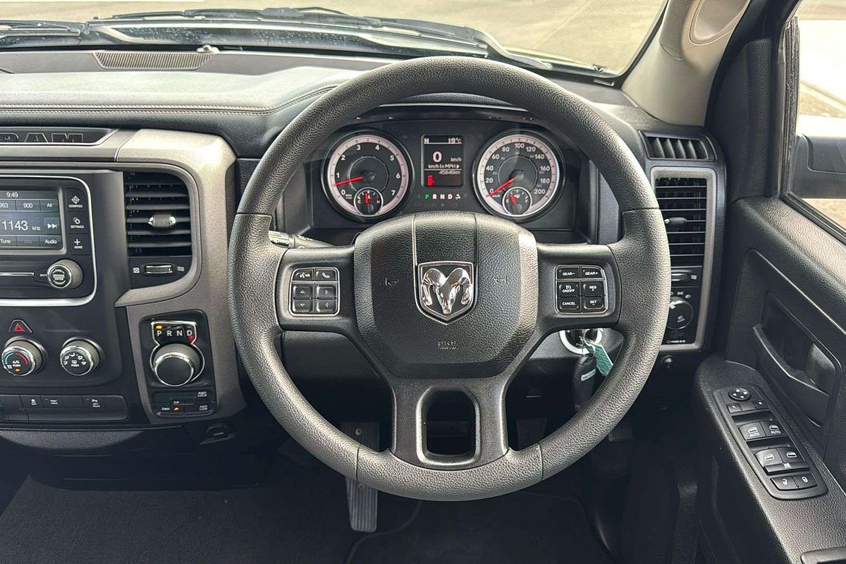2019 RAM 1500 Express DS 4X4 SWB