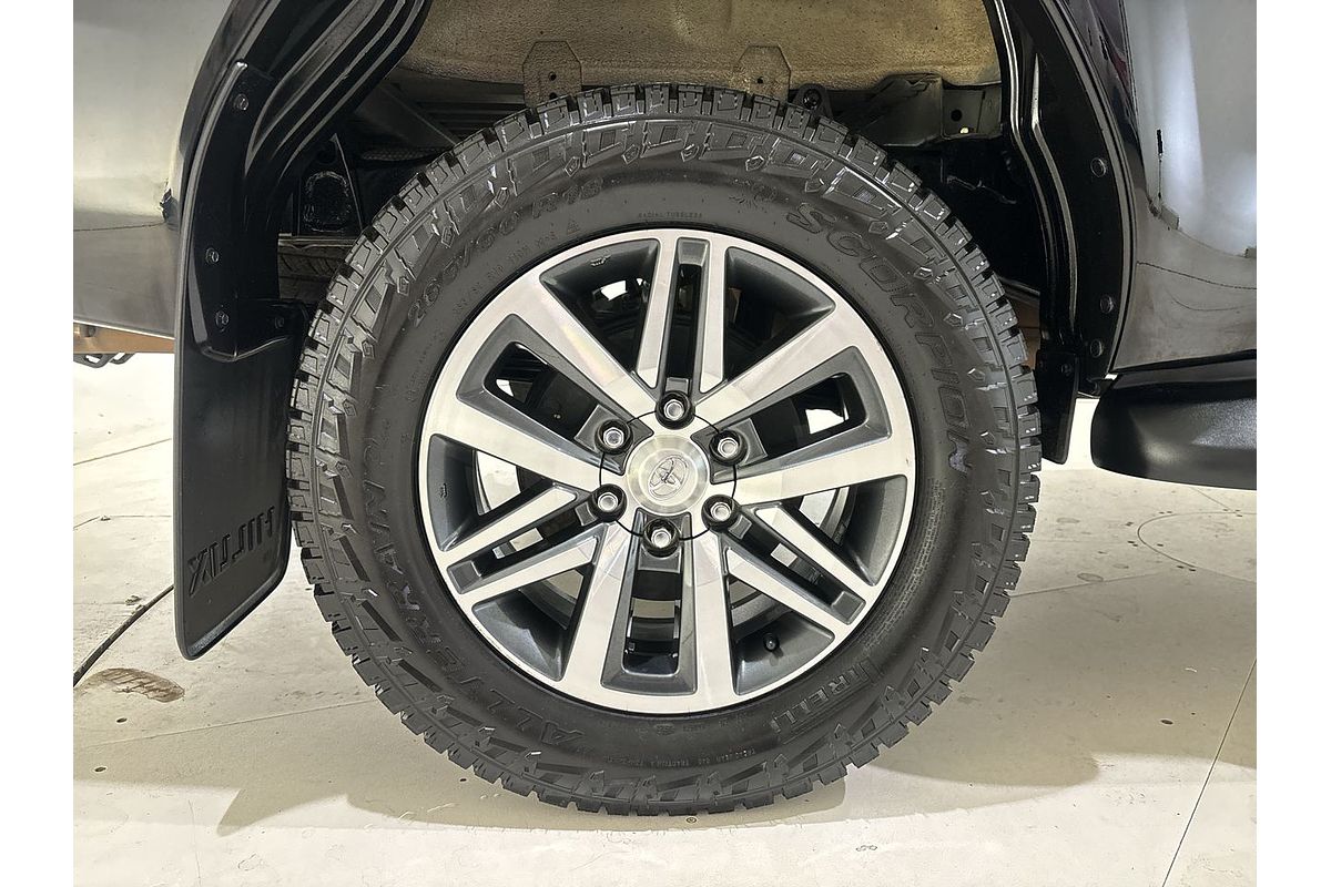 2018 Toyota Hilux SR5 GUN126R 4X4
