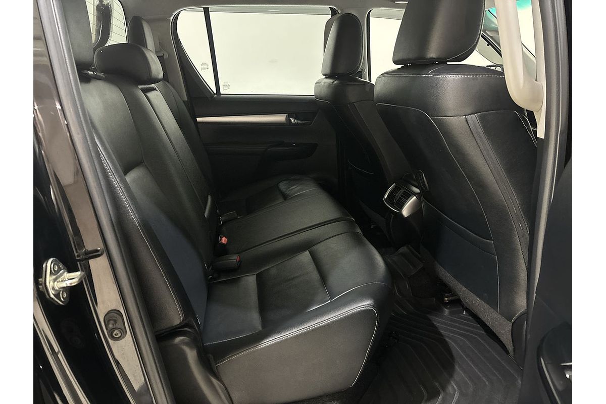 2018 Toyota Hilux SR5 GUN126R 4X4