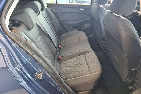 2024 Volkswagen Golf 110TSI Life 8.5