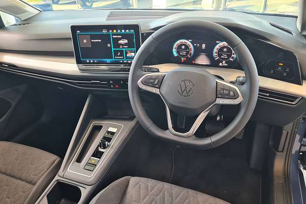 2024 Volkswagen Golf 110TSI Life 8.5