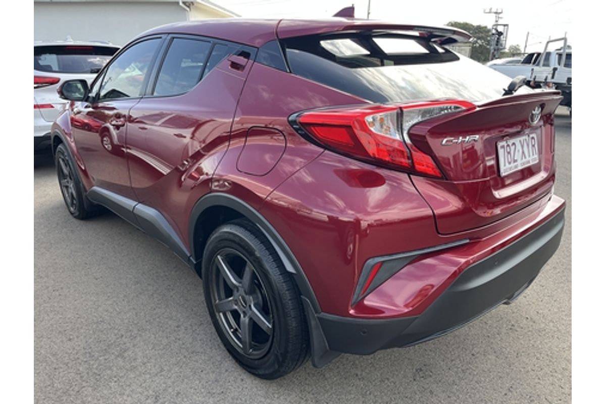 2017 Toyota C-HR NGX10R