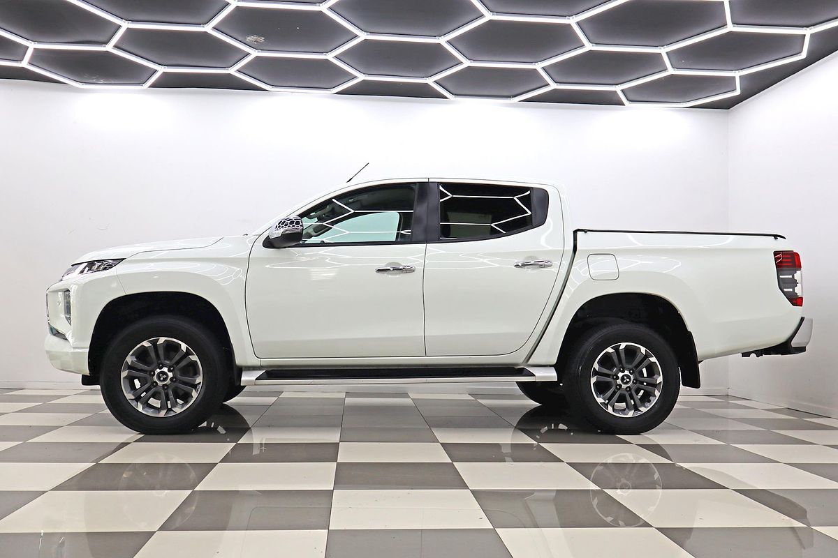 2021 Mitsubishi Triton GLS MR 4X4