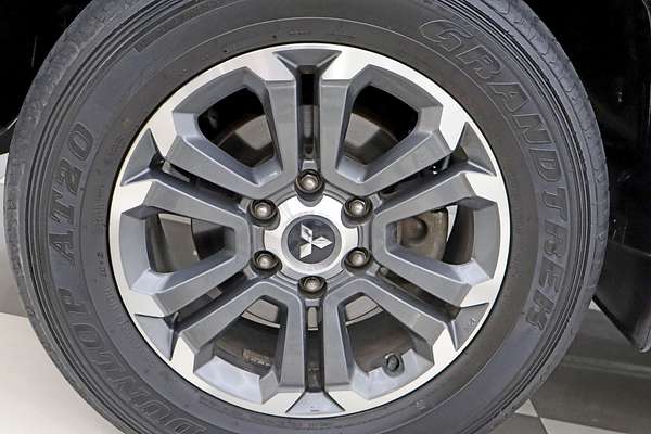 2021 Mitsubishi Triton GLS MR 4X4